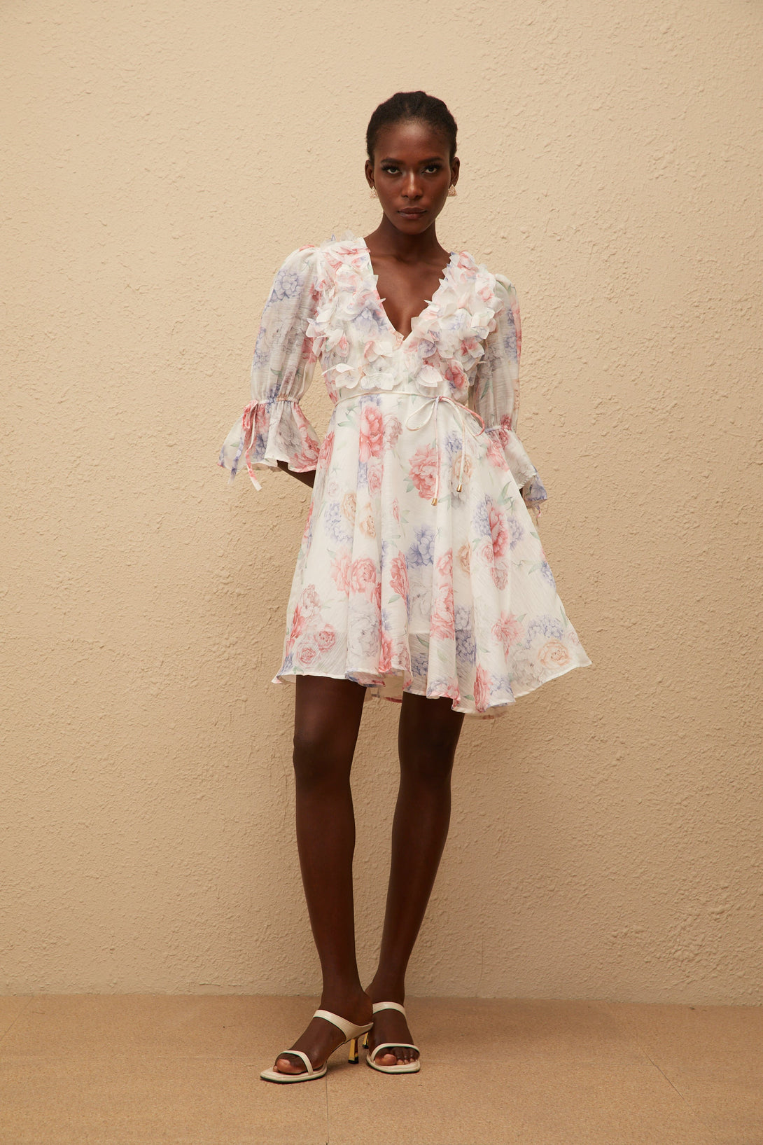 white floral applique mini dress Téa Appliqué – Fashionswest room for hips Hot Pink Strapless Ruched Colour: NAVY Color:Black Diamond